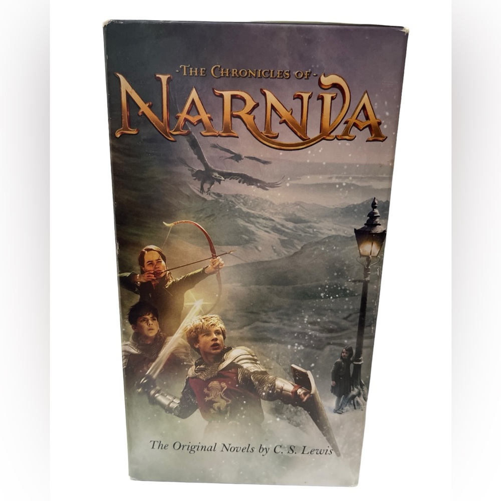 CS LEWIS The Chronicles of Narnia Scholastic Box Set 1-7 Paperback Books Pre-own